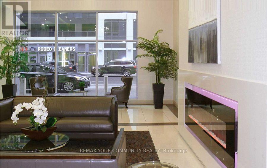 2601 - 7171 Yonge Street Se, Markham (Grandview), Ontario  L3T 0C5 - Photo 4 - N12858066