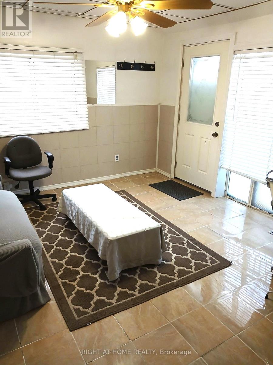 47a Townline Road, Orangeville, Ontario  L9W 1T8 - Photo 8 - W12852166