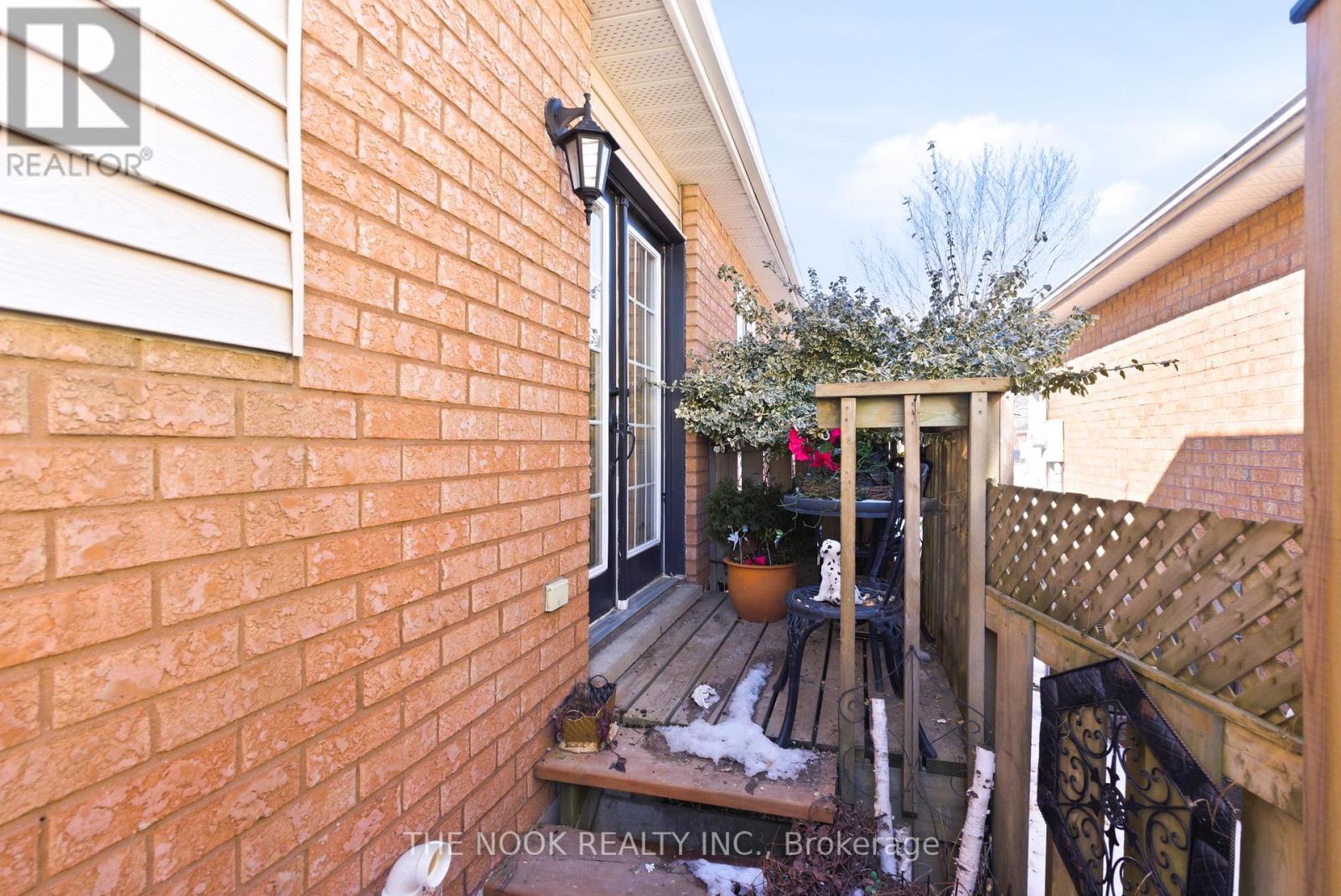 181 Edward Street W, Clarington (Newcastle), Ontario  L1B 1E6 - Photo 49 - E12840872