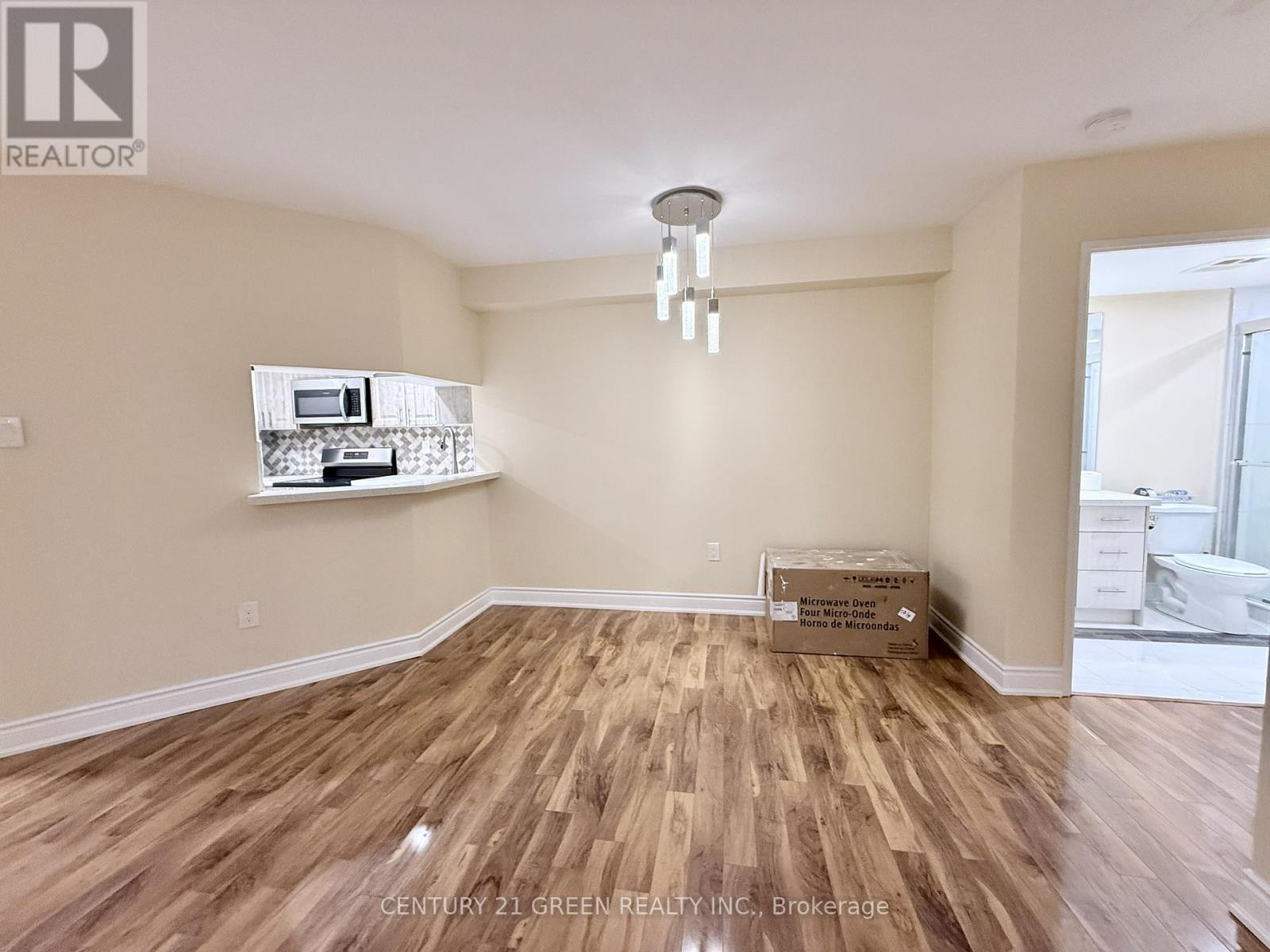 212 - 250 Webb Drive, Mississauga, Ontario  L5B 3Z4 - Photo 11 - W12858056