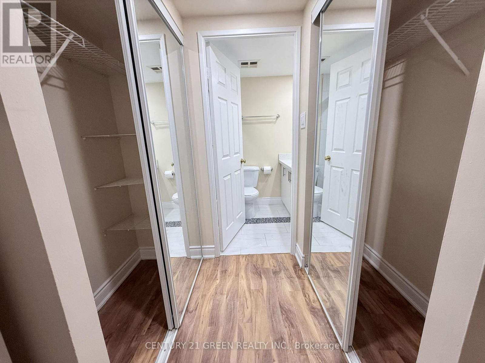 212 - 250 Webb Drive, Mississauga, Ontario  L5B 3Z4 - Photo 23 - W12858056