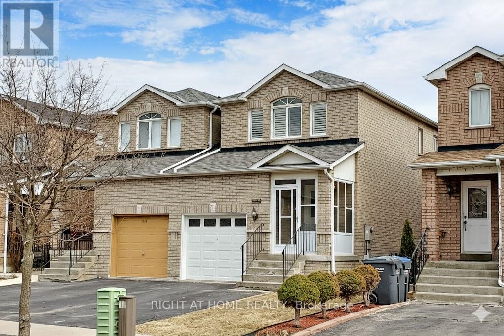 1046 WINDBROOK GROVE, Mississauga, Ontario
