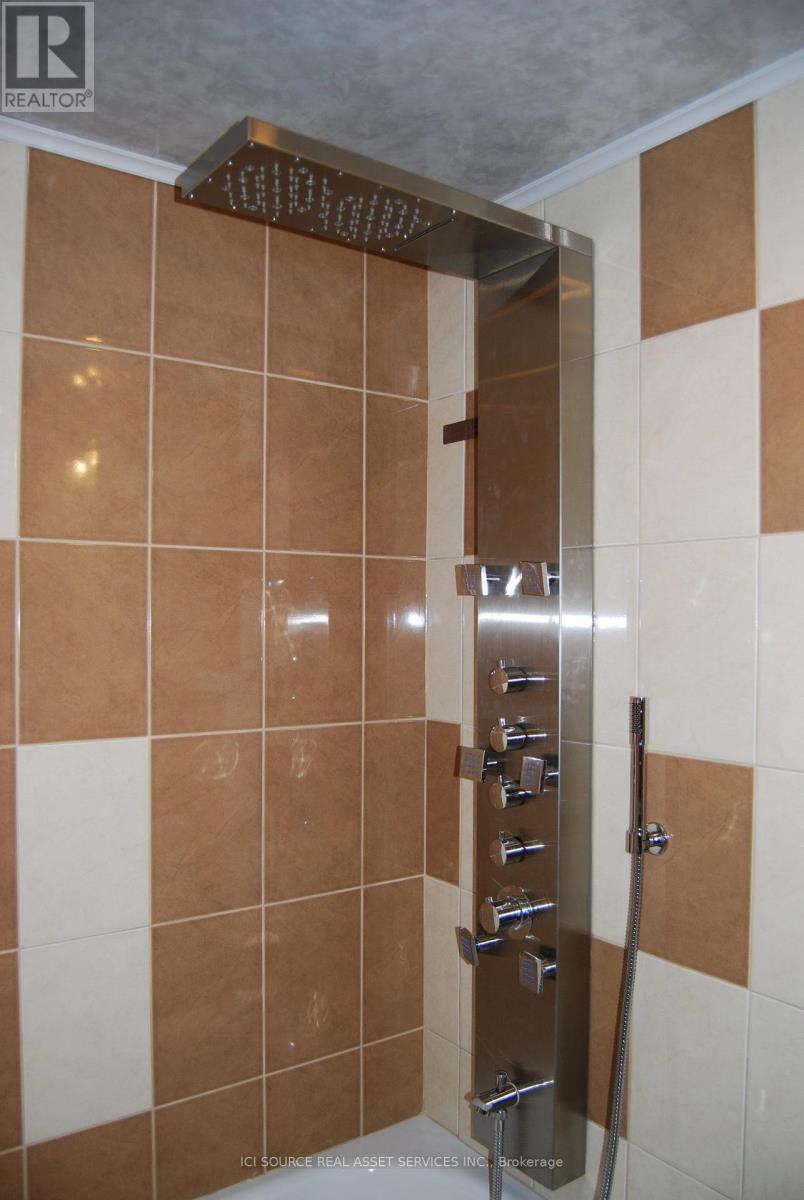 905 - 1270 Maple Crossing Boulevard, Burlington, Ontario  L7S 2J3 - Photo 27 - W12858102