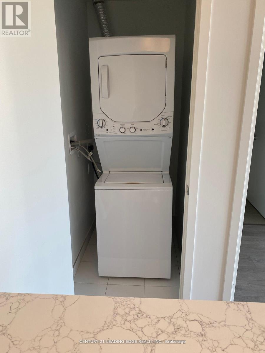 403 - 270 Dufferin Street, Toronto, Ontario  M6K 0H8 - Photo 18 - W12858120