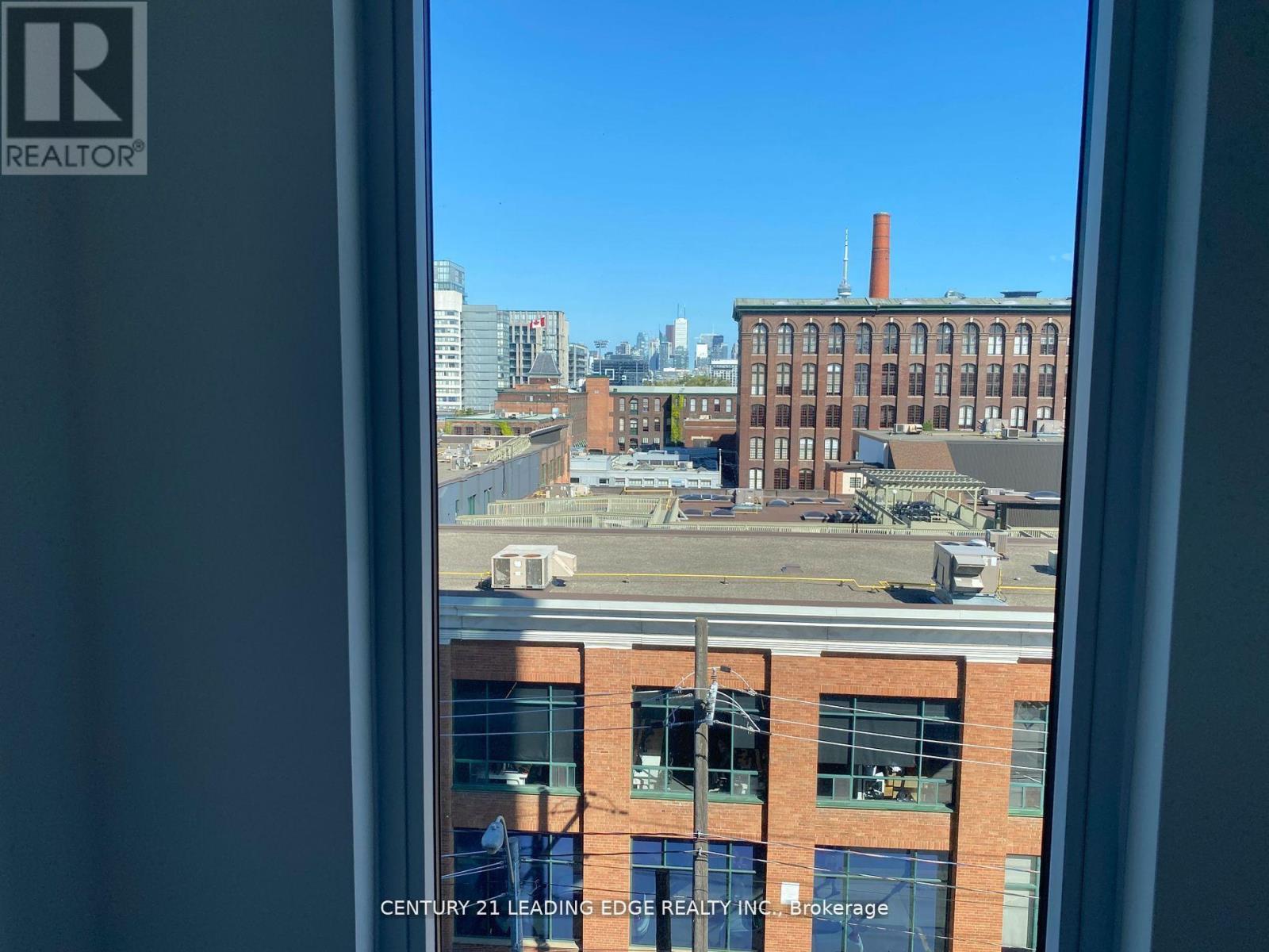 403 - 270 Dufferin Street, Toronto, Ontario  M6K 0H8 - Photo 21 - W12858120