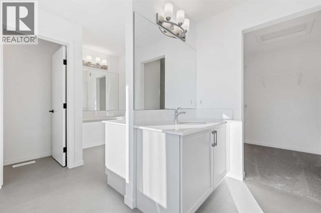 438 Corner Glen Way Ne, Calgary, Alberta T3N 2P1 - Photo 10 - A2273925