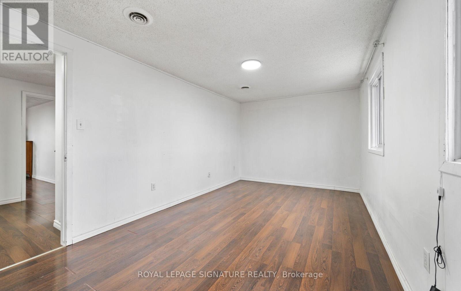 2 - 262 Kenora Avenue, Hamilton, Ontario  L8E 3Y3 - Photo 28 - X12858052