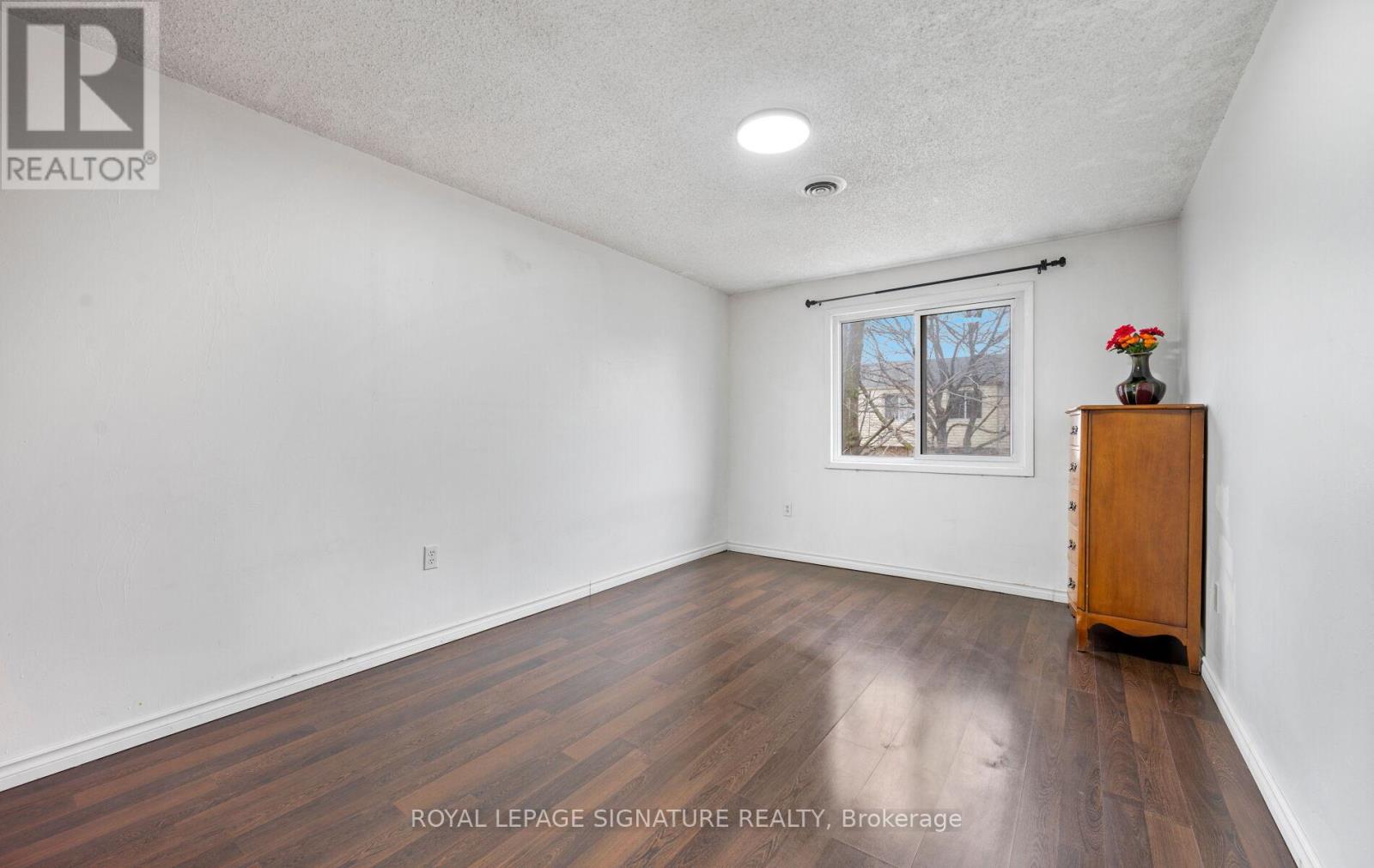 2 - 262 Kenora Avenue, Hamilton, Ontario  L8E 3Y3 - Photo 30 - X12858052