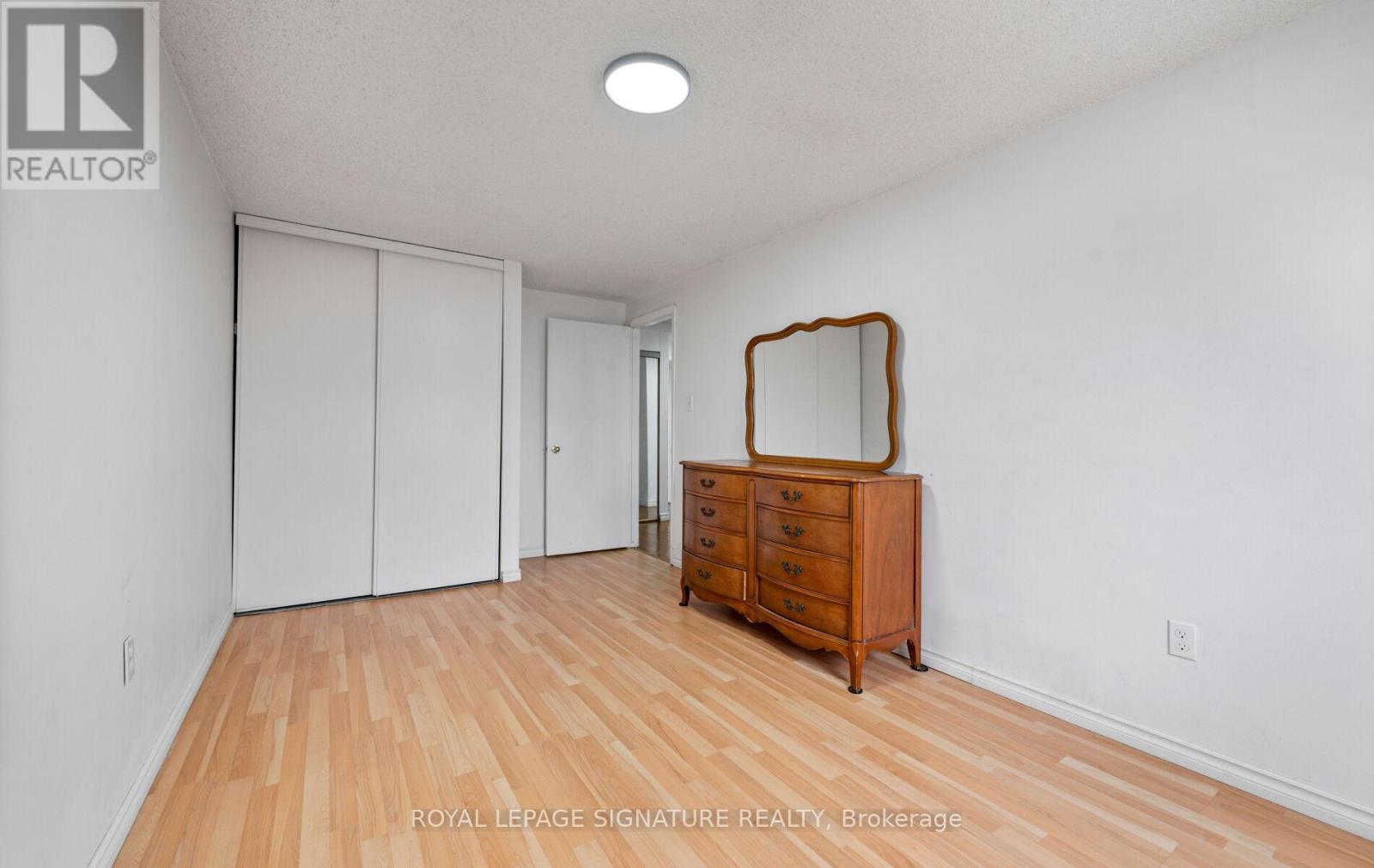 2 - 262 Kenora Avenue, Hamilton, Ontario  L8E 3Y3 - Photo 35 - X12858052