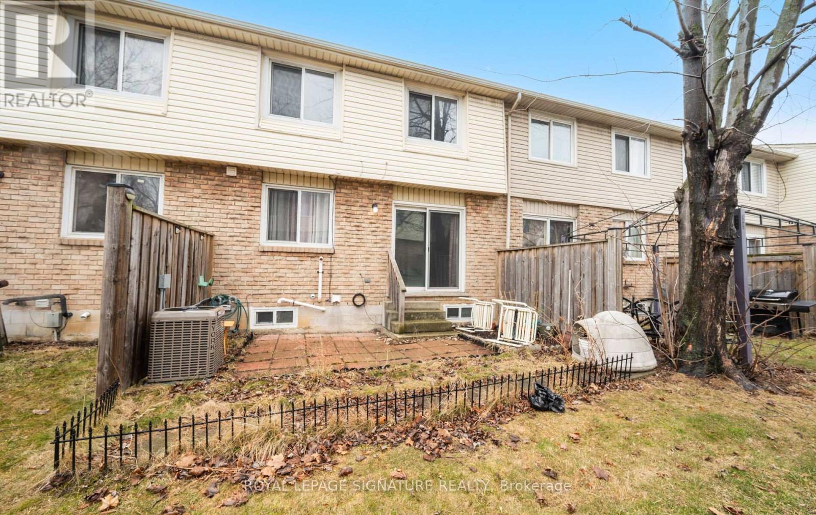 2 - 262 Kenora Avenue, Hamilton, Ontario  L8E 3Y3 - Photo 44 - X12858052