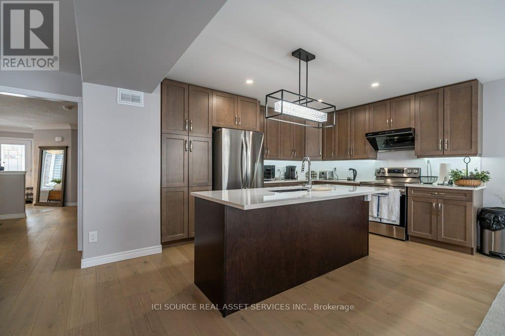 Upper - 505 Clayton Avenue, Peterborough, Ontario  K9K 0H6 - Photo 9 - X12858070