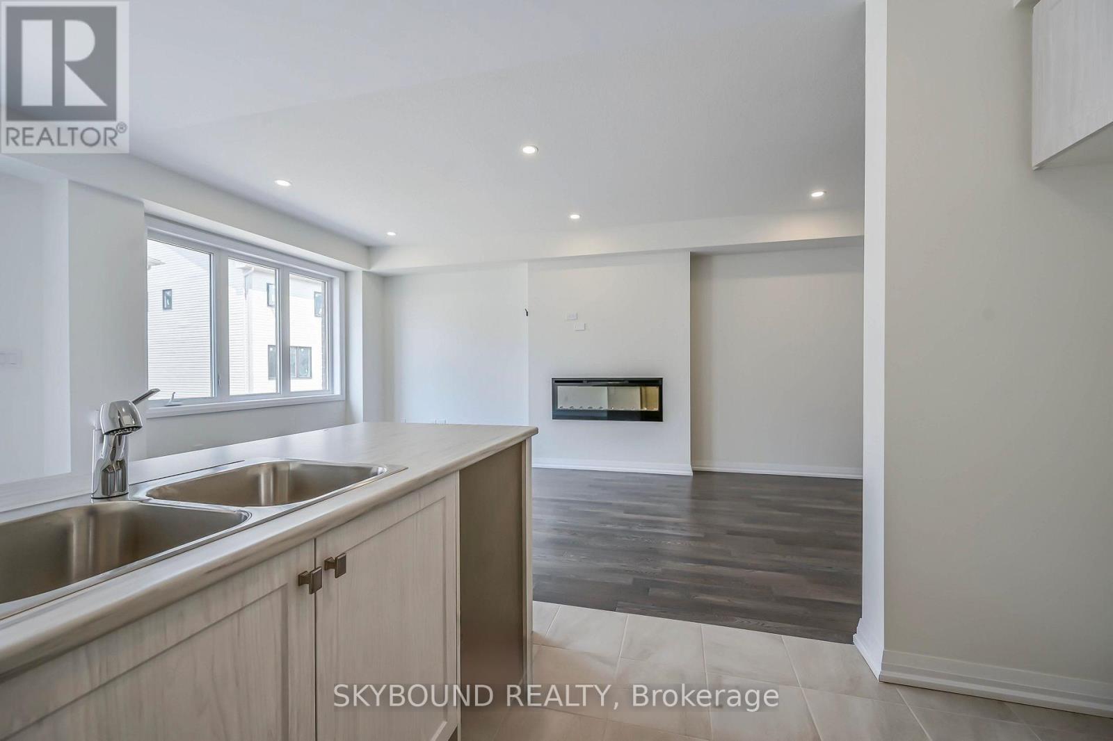 9 Lonsdale Road, Haldimand, Ontario  N3W 0J4 - Photo 12 - X12858076