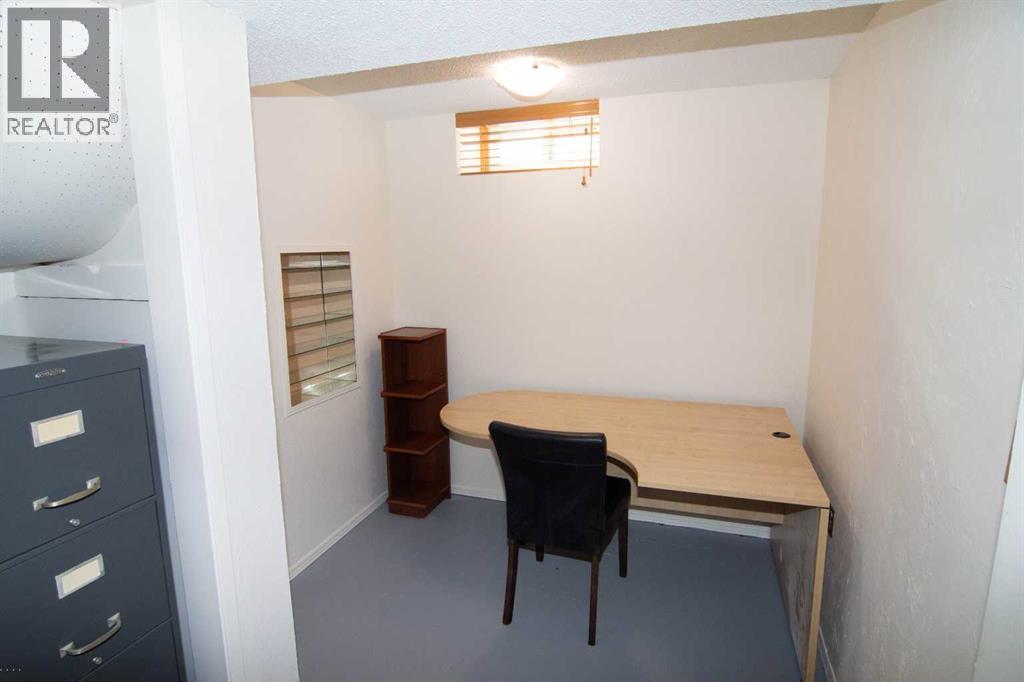 1139 Lake Sylvan Drive Se, Calgary, Alberta  T2J 2P9 - Photo 44 - A2290254