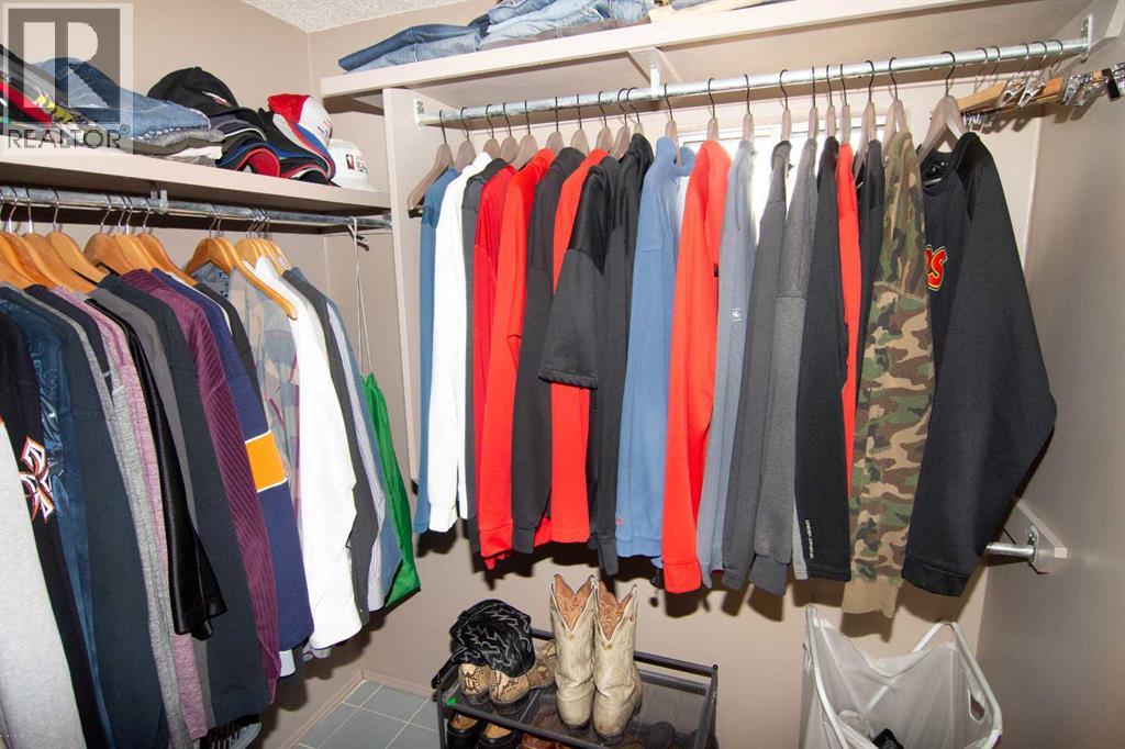 1139 Lake Sylvan Drive Se, Calgary, Alberta  T2J 2P9 - Photo 32 - A2290254