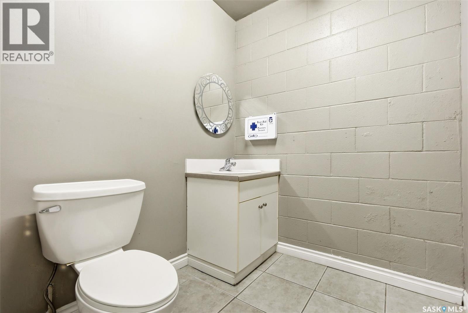 1865 Cameron Street, Regina, Saskatchewan  S4T 2T9 - Photo 12 - SK029675