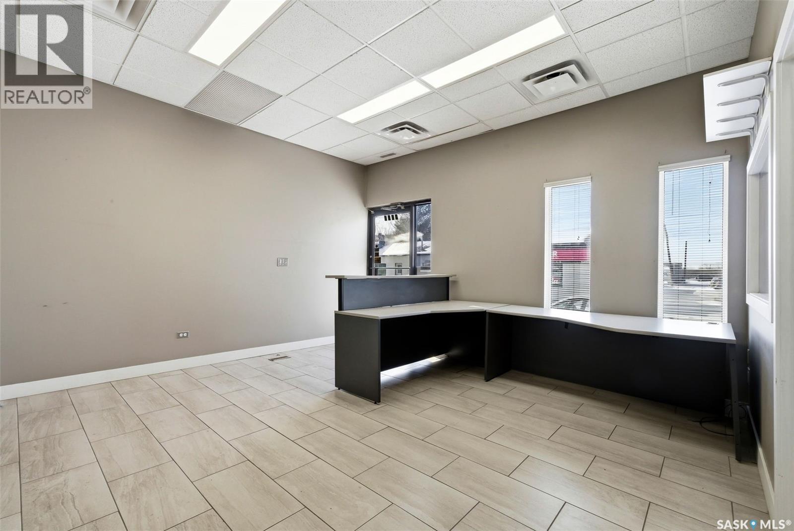 1865 Cameron Street, Regina, Saskatchewan  S4T 2T9 - Photo 5 - SK029675