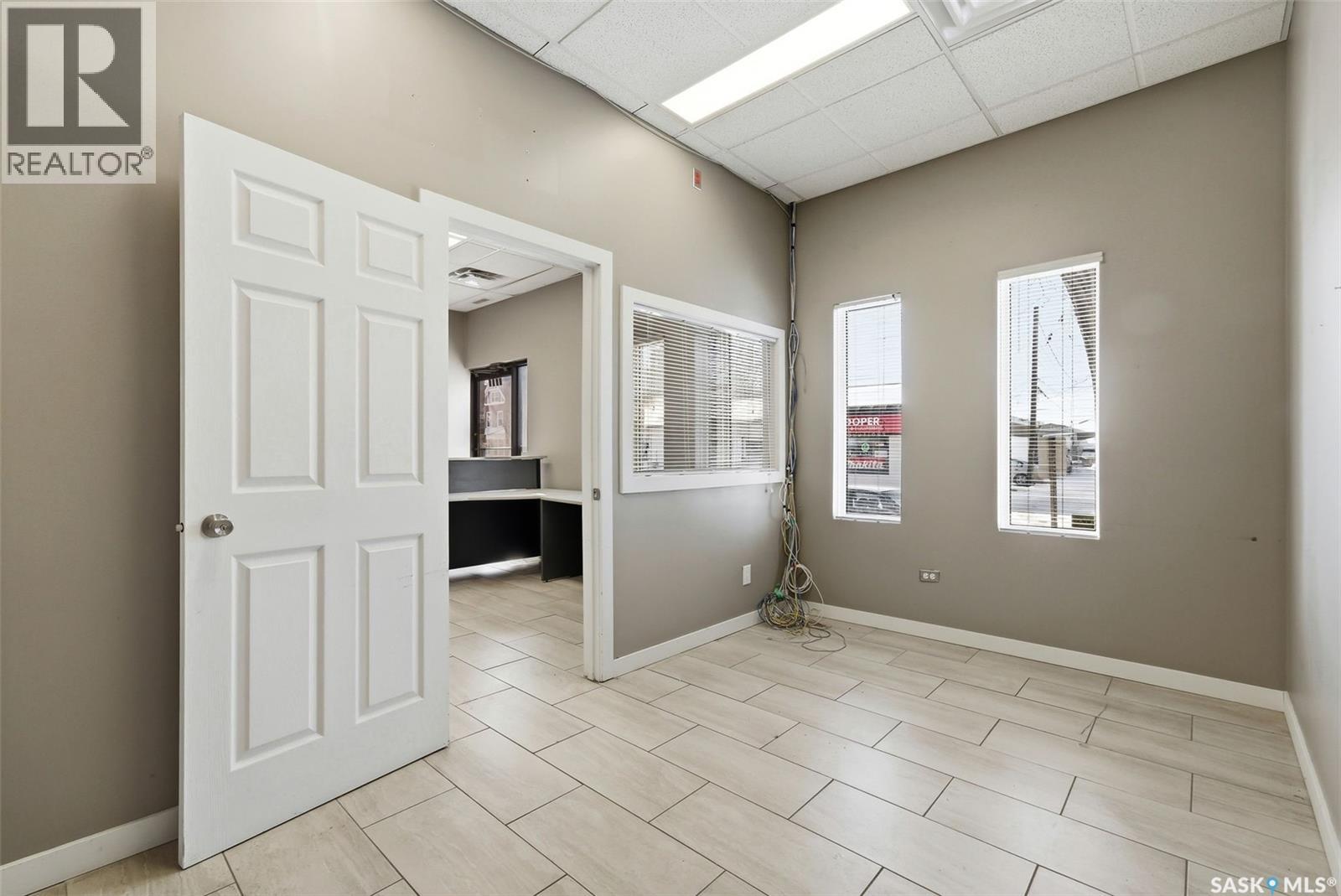 1865 Cameron Street, Regina, Saskatchewan  S4T 2T9 - Photo 7 - SK029675