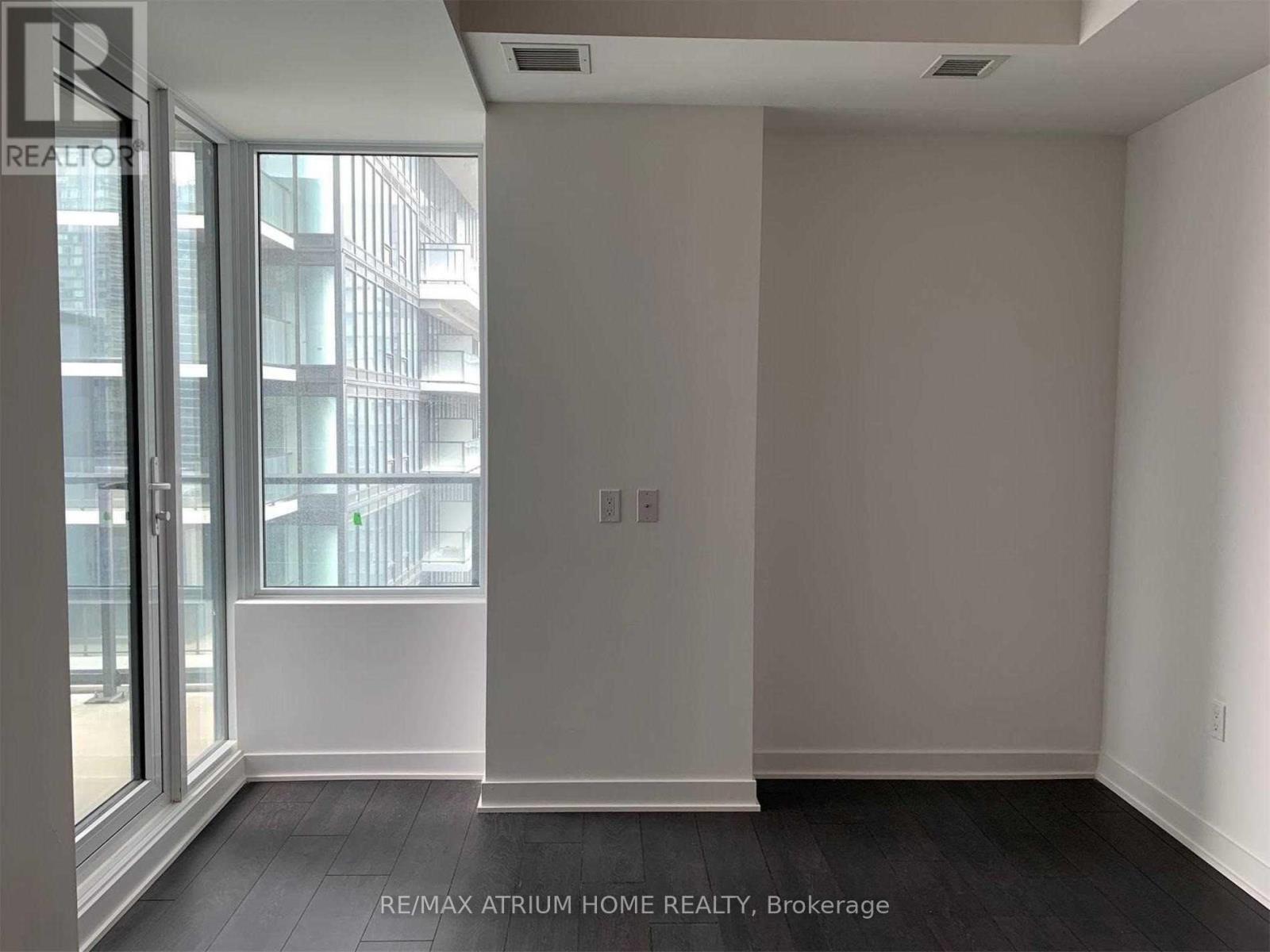 1912 - 115 Blue Jays Way, Toronto, Ontario  M5V 0N4 - Photo 6 - C12793290