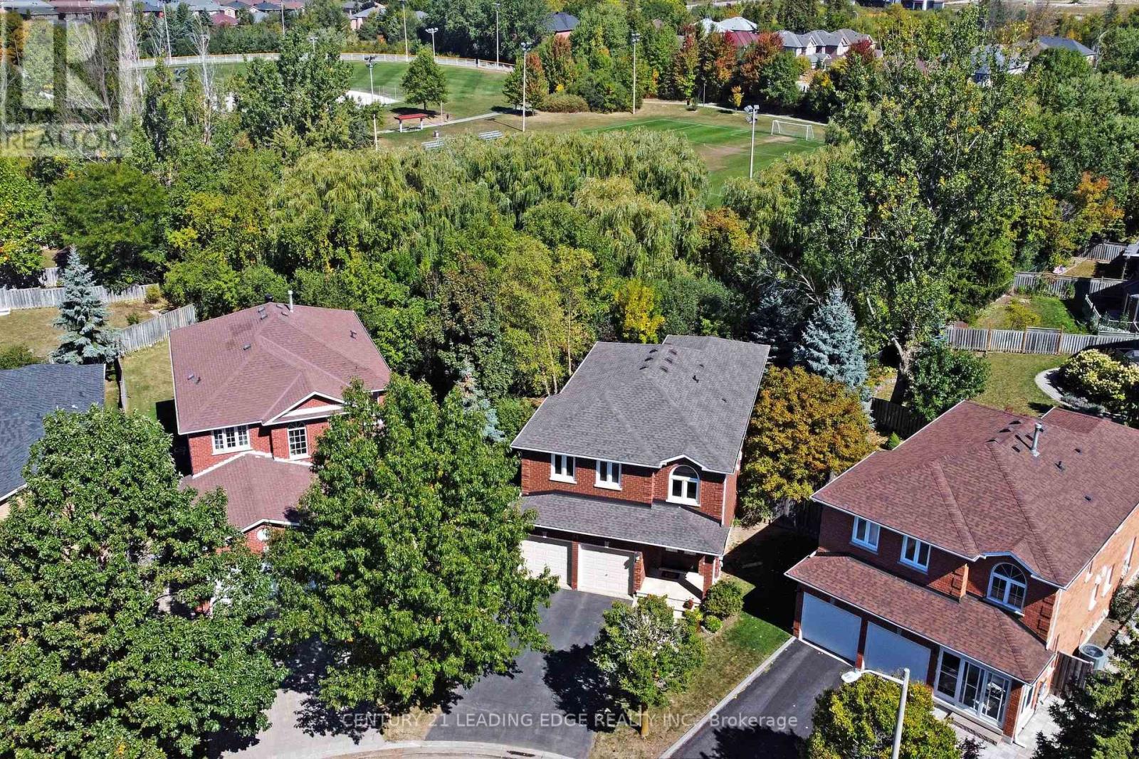 34 PANDORA COURT, Richmond Hill, Ontario