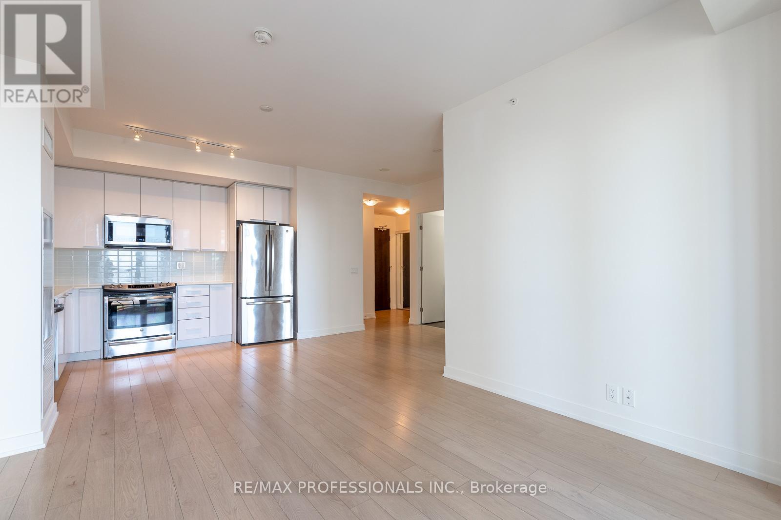 1110 - 10 Park Lawn Road, Toronto, Ontario  M8V 0H9 - Photo 8 - W12857982