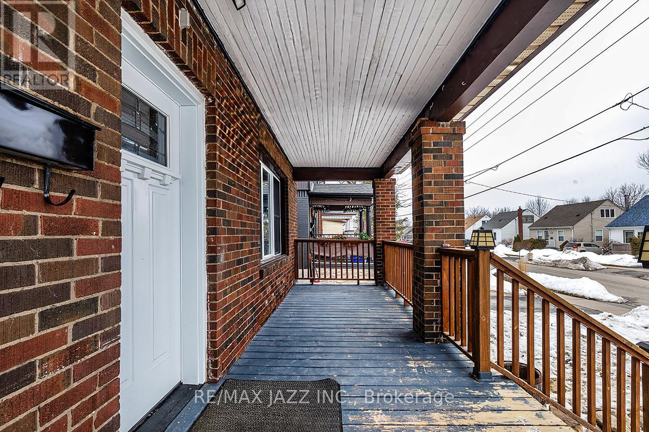 195 Drew Street, Oshawa (Central), Ontario  L1H 5A4 - Photo 7 - E12843878