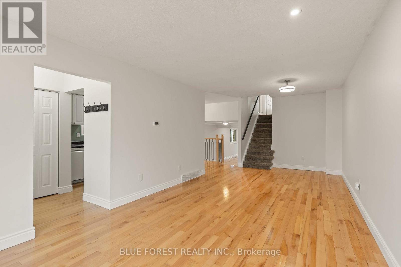 1806 Attawandaron Road, London North, Ontario  N6G 3N1 - Photo 7 - X12858154