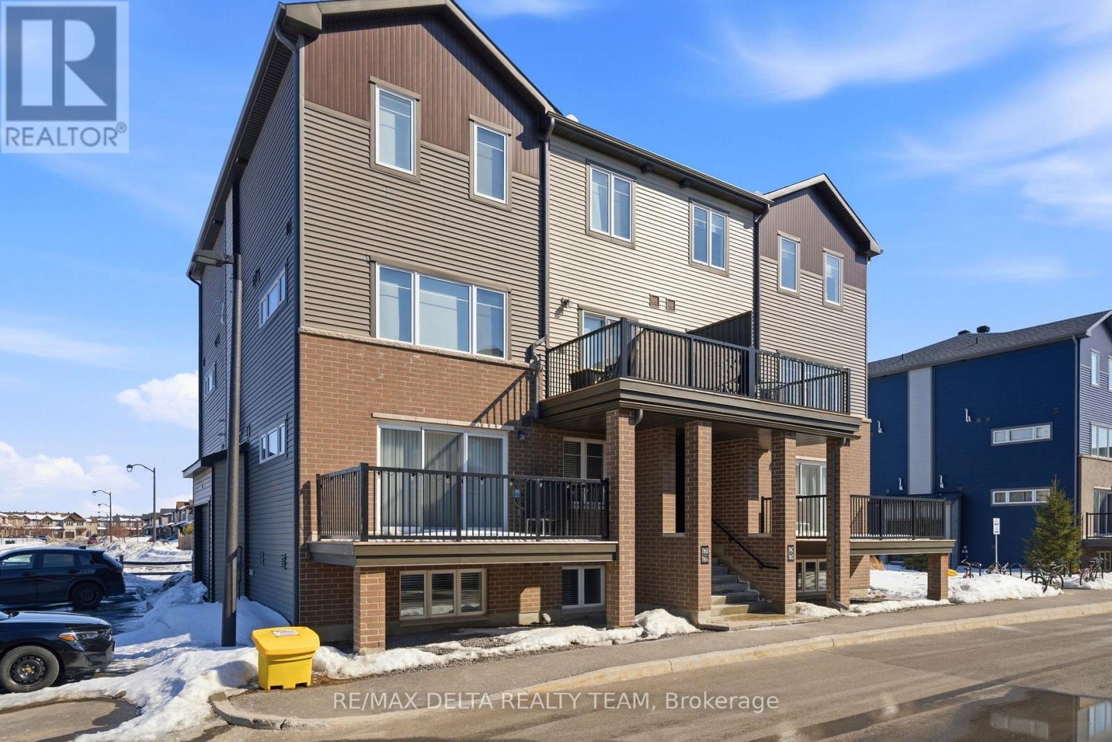 A - 706 AMBERWING PRIVATE, Ottawa, Ontario