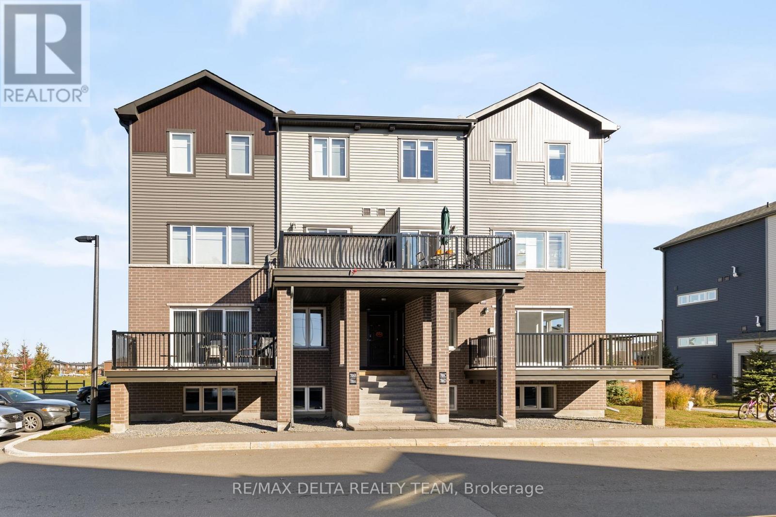 A - 706 Amberwing Private, Ottawa, Ontario  K4A 5H5 - Photo 2 - X12858124