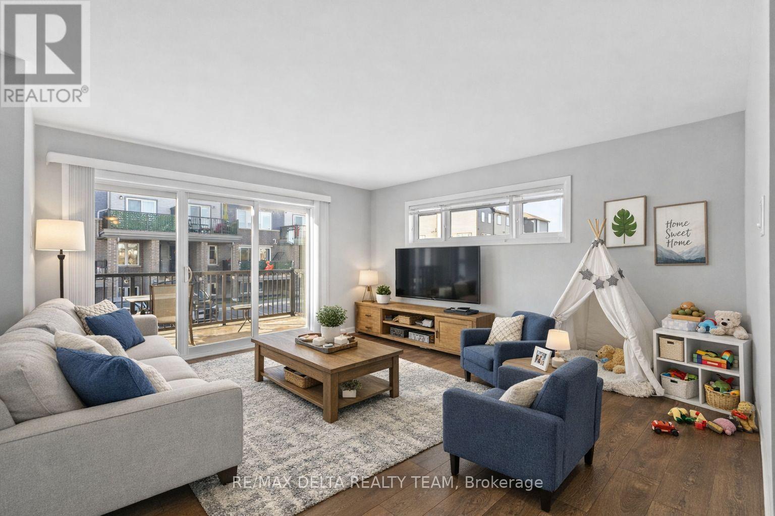 A - 706 Amberwing Private, Ottawa, Ontario  K4A 5H5 - Photo 9 - X12858124