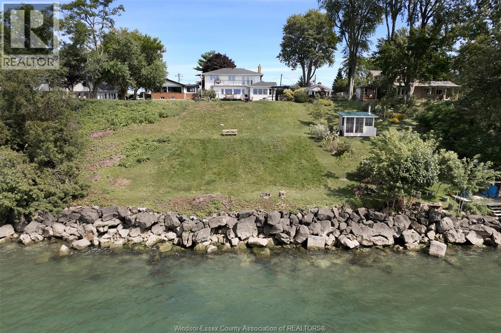 659 Mccracken, Kingsville, Ontario  N9Y 2N9 - Photo 9 - 26004792