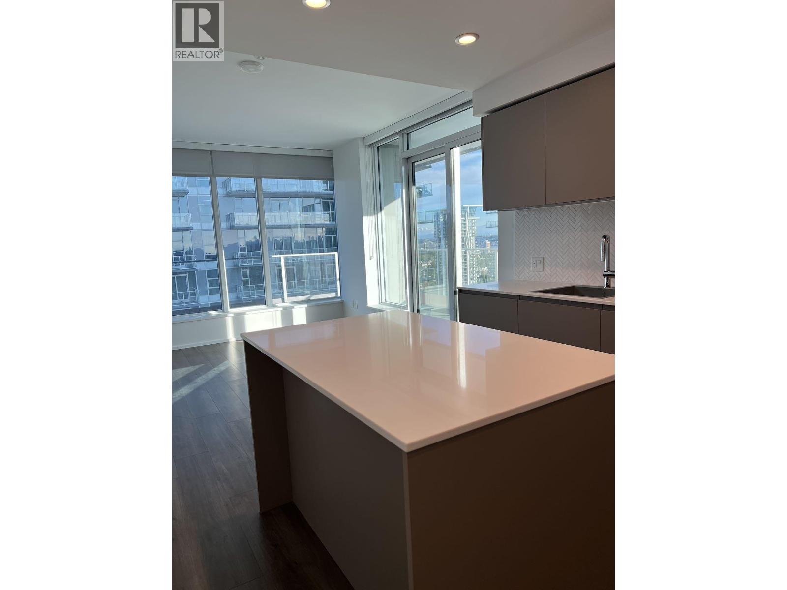 3809 Evergreen Place, Burnaby, British Columbia  V3J 0M1 - Photo 3 - R3097223