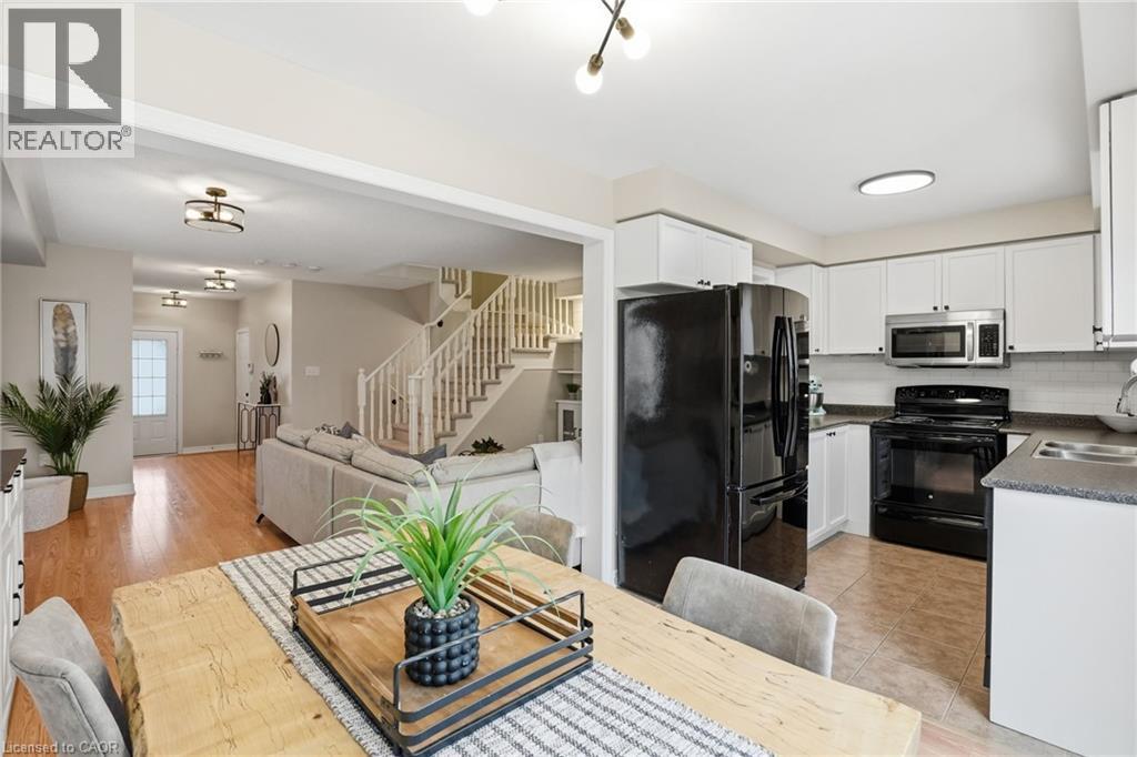 66 Blue Sky Trail, Waterdown, Ontario  L8B 0X6 - Photo 16 - 40810329