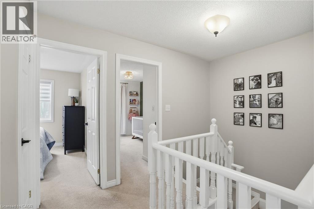 66 Blue Sky Trail, Waterdown, Ontario  L8B 0X6 - Photo 24 - 40810329