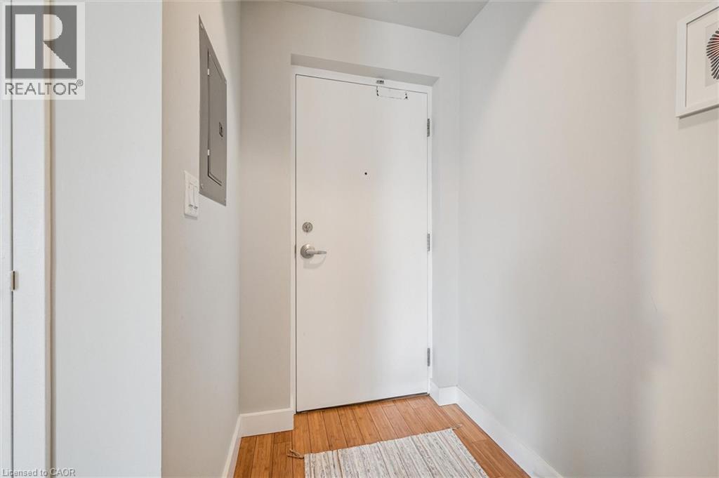 36 Regina Street N Unit# 203, Waterloo, Ontario  N2J 3A2 - Photo 3 - 40809670
