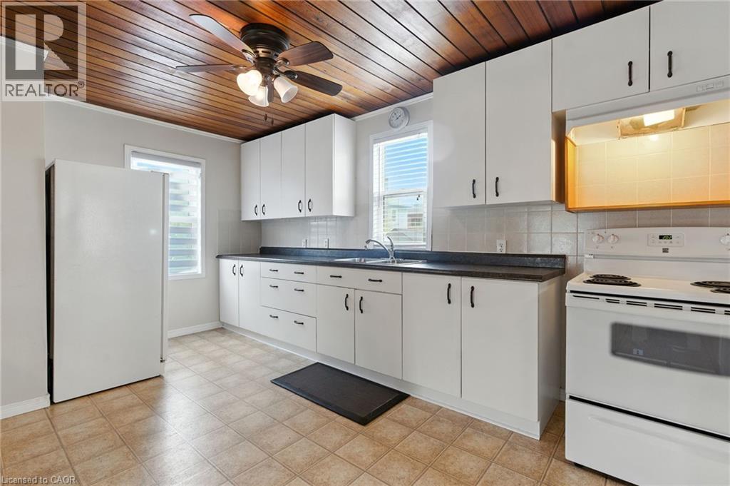 7 Balmoral Avenue, Welland, Ontario  L3B 1S3 - Photo 23 - 40801758