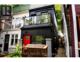 819 CRAVEN ROAD, Toronto, Ontario