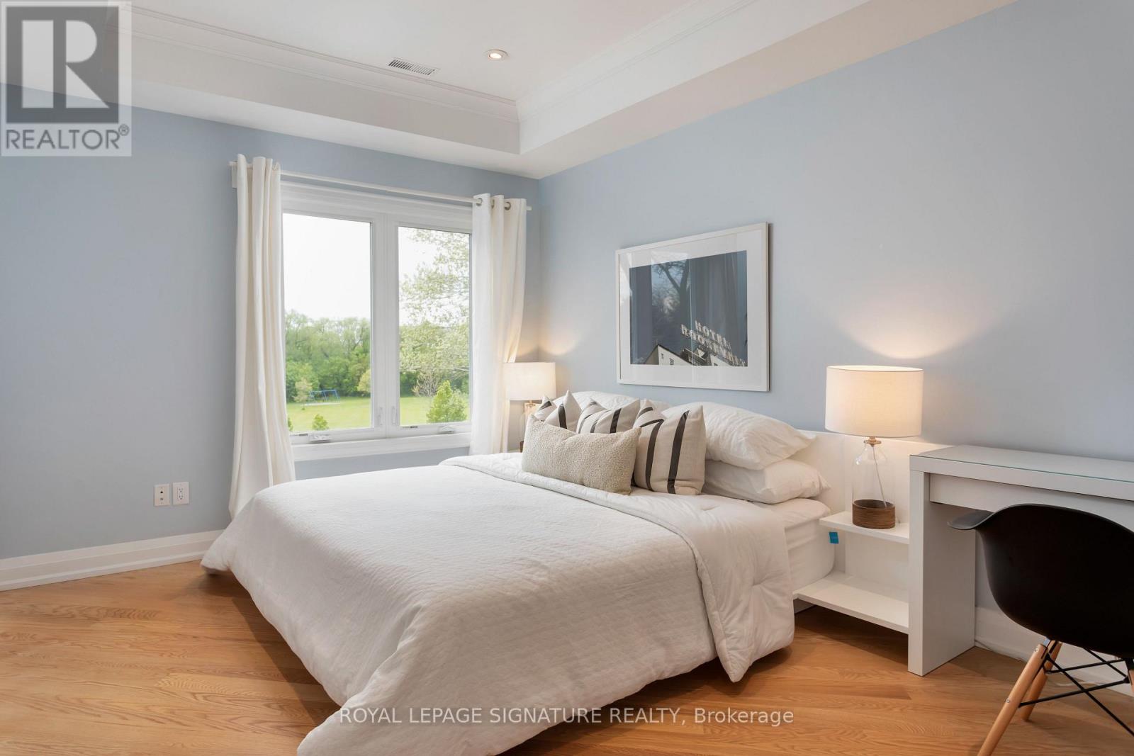 130 Saturn Road, Toronto, Ontario  M9C 2S6 - Photo 31 - W12858142