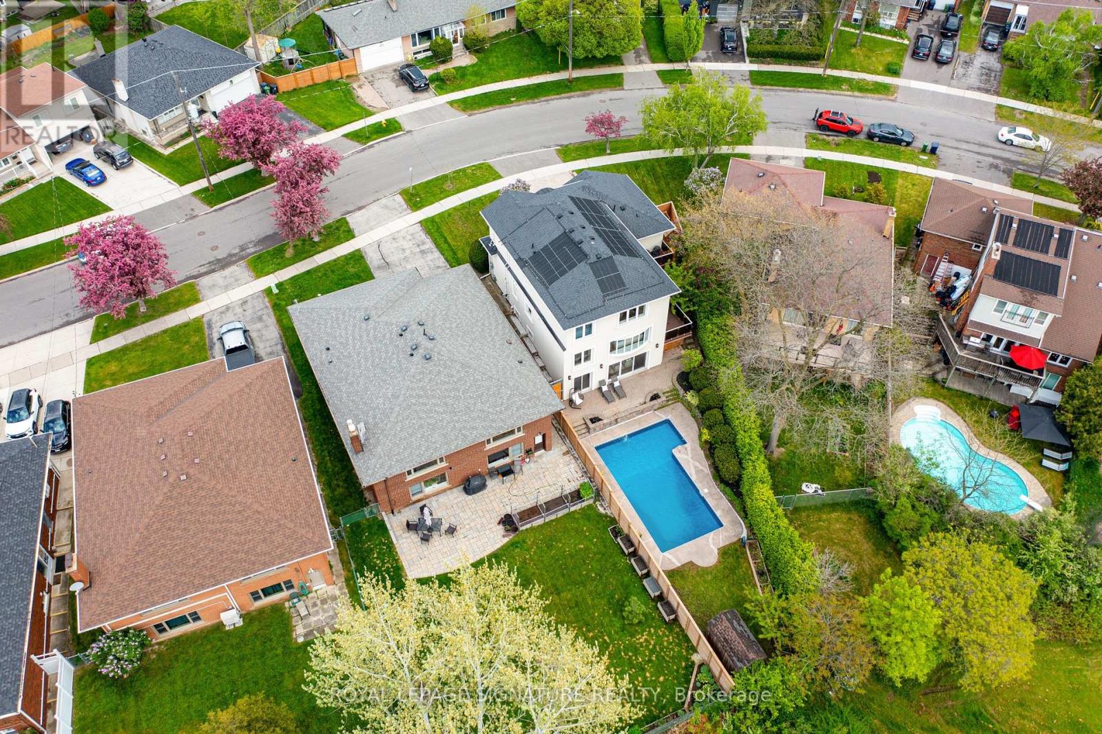 130 Saturn Road, Toronto, Ontario  M9C 2S6 - Photo 39 - W12858142