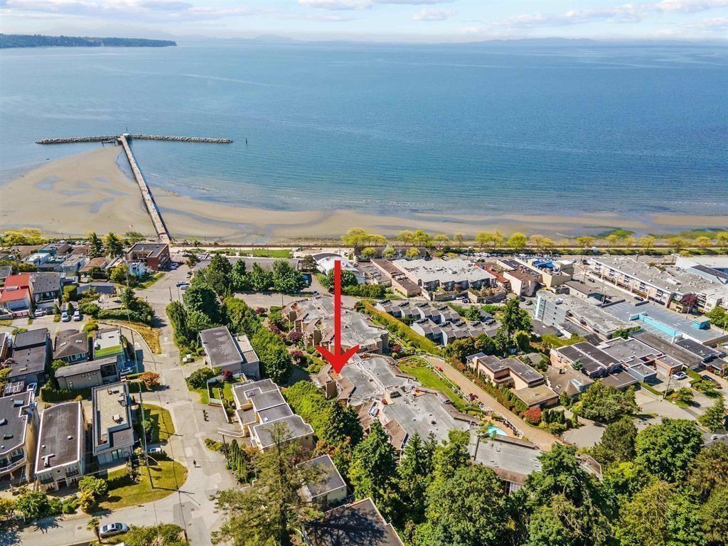 102 15025 Victoria Avenue, White Rock, British Columbia  V4B 1G2 - Photo 2 - R3097161