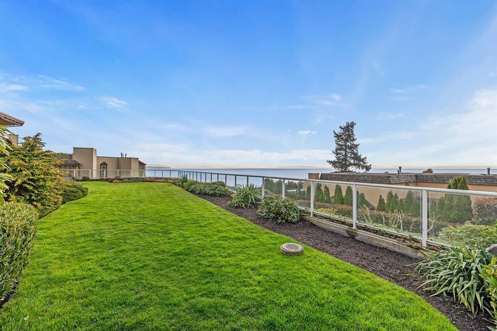 102 15025 Victoria Avenue, White Rock, British Columbia  V4B 1G2 - Photo 25 - R3097161