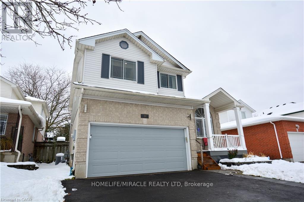 39 Endeavour Drive, Cambridge, Ontario  N3C 4C4 - Photo 2 - X12858144