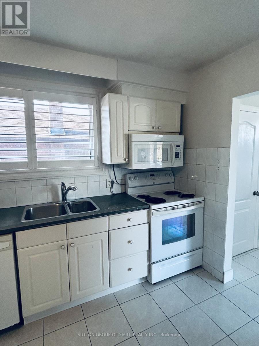 Upper - 19 Ascot Avenue, Brampton, Ontario  L6T 2P3 - Photo 16 - W12858162