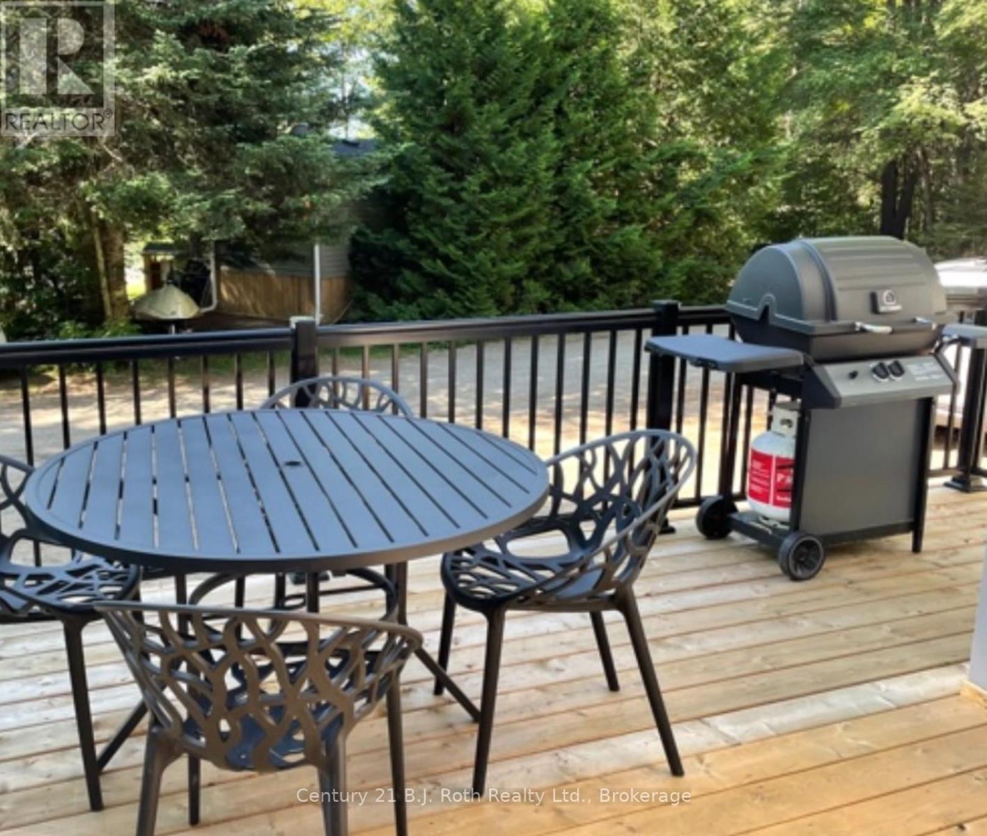 719 Poplar Crescent, Bracebridge, Ontario  P1L 1W9 - Photo 14 - X12858234