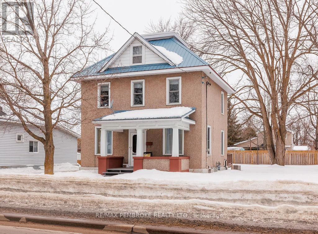 358 Trafalgar Road, Pembroke, Ontario  K8A 5A9 - Photo 2 - X12858164