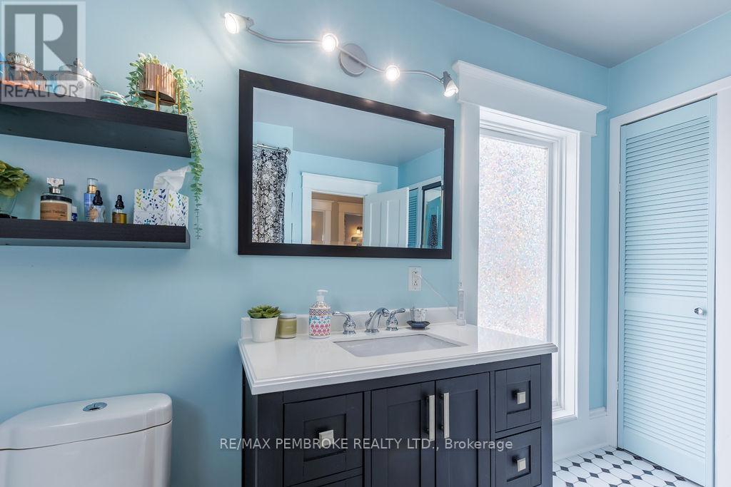 358 Trafalgar Road, Pembroke, Ontario  K8A 5A9 - Photo 28 - X12858164