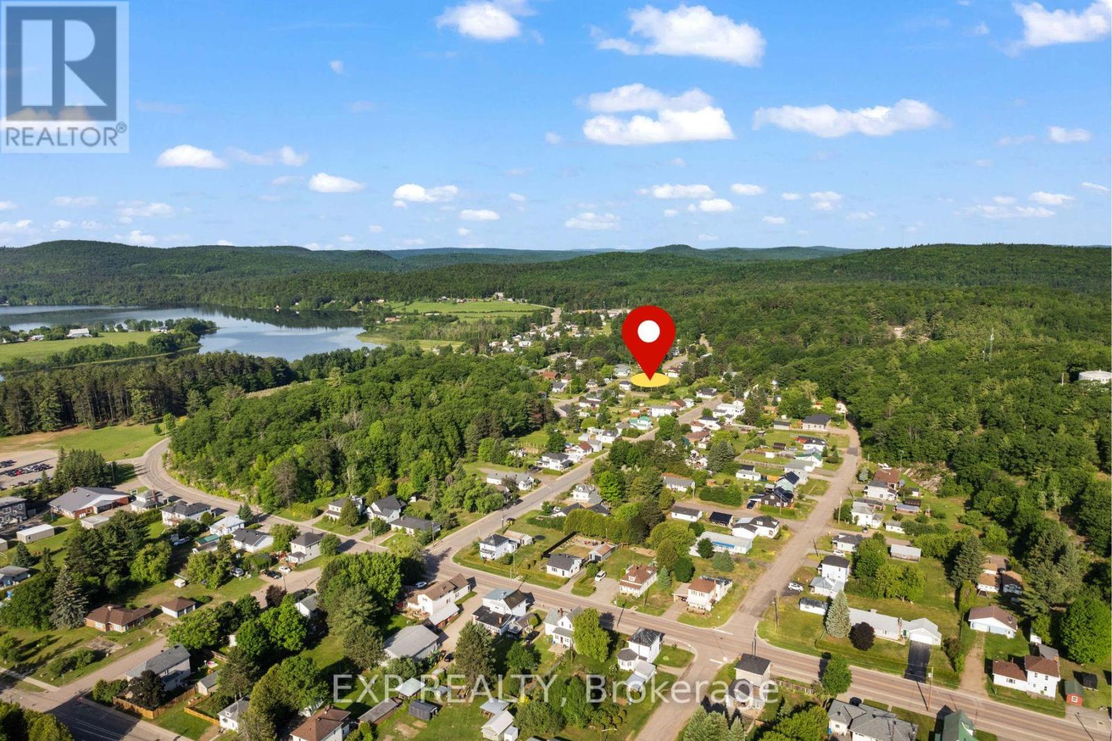 00 Casey Street, Madawaska Valley, Ontario K0J 1B0 - Photo 12 - X12858178