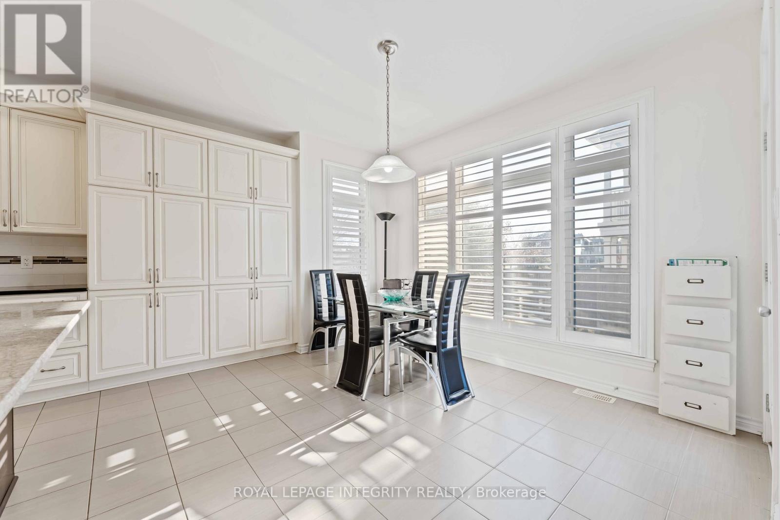 561 Egret Way, Ottawa, Ontario  K2J 0E3 - Photo 15 - X12858204