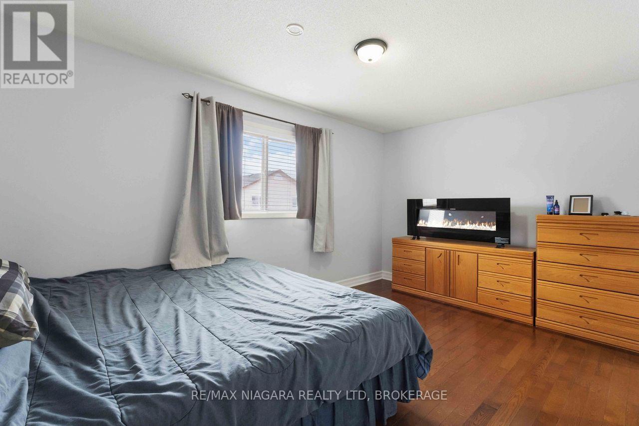 41 Eastwood Drive, Welland, Ontario  L3C 6W1 - Photo 13 - X12858242