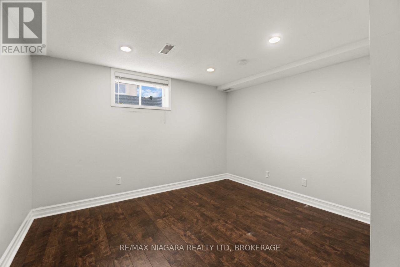 41 Eastwood Drive, Welland, Ontario  L3C 6W1 - Photo 33 - X12858242