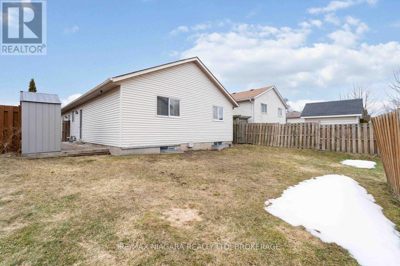 41 Eastwood Drive, Welland, Ontario  L3C 6W1 - Photo 42 - X12858242